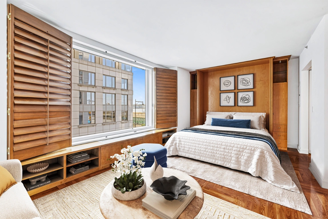 Manhattan listing in February 2025 with wooden accents